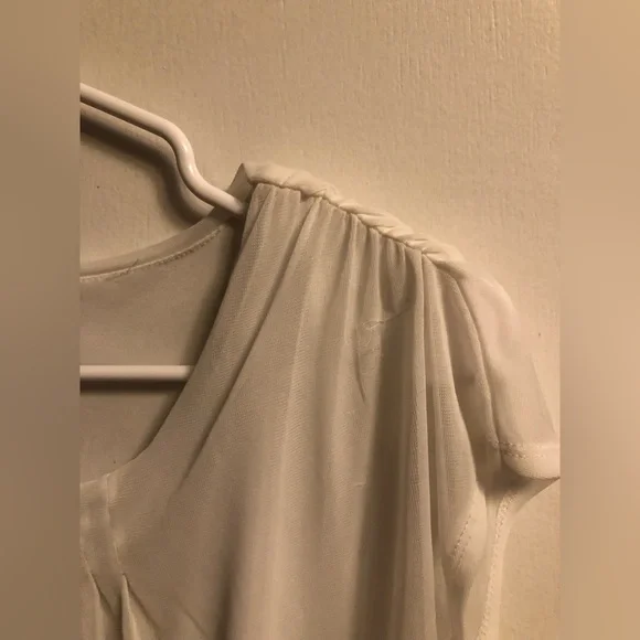 White and Black Sweet Storm Dress - Picture 2 of 9